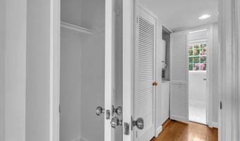 2971 S COLUMBUS St B1, Arlington, VA 22206
