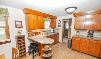 22 Greenmoor Dr, Arcanum, OH 45304