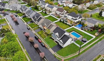1 Prairie Ln, Bayville, NJ 08721