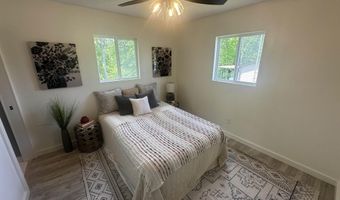 216 Leatherwood Cir, Bedford, IN 47421