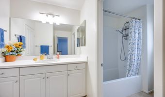 310 Falabella Ln, Fallbrook, CA 92028