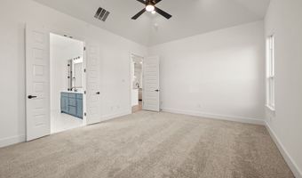 912 Highlands Ave, Aledo, TX 76008