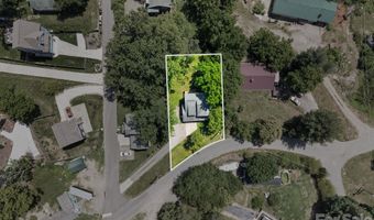 7 Apple Ln, Asheville, NC 28804
