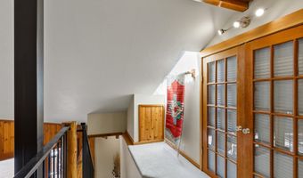63220 Johnson Rd, Bend, OR 97703