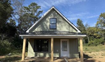 402 S Magnolia Ave, Andrews, SC 29510