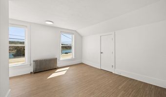8 Herring Pond Rd, Bourne, MA 02532