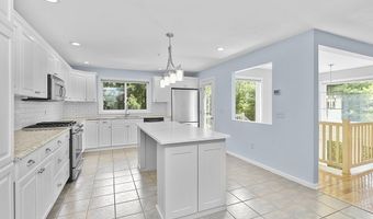 1303 Old Bridge Ln 1303, Bellingham, MA 02019