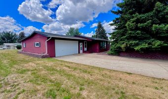 101 7th Ave NW, Bowman, ND 58623