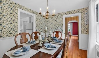 9 Stratford Rd, Andover, MA 01810
