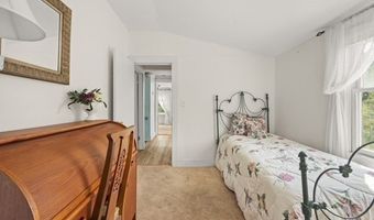 232 County Rd, Bourne, MA 02532