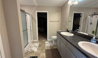 987 Hawkin Ln, Aurora, OH 44202