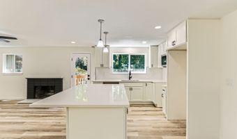 680 SW WILLOW CREEK Dr, Beaverton, OR 97003