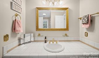 32618 Guard Rd, Albemarle, NC 28001
