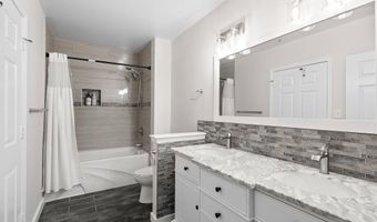 20322 BEECHWOOD Ter 301, Ashburn, VA 20147