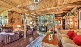 684 Mardis Point Rd, Baileyton, AL 35019