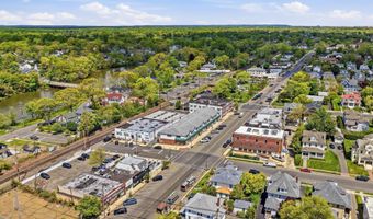 307-341 Main St, Allenhurst, NJ 07711