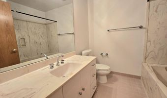 2782 Maitland Dr, Ann Arbor, MI 48105