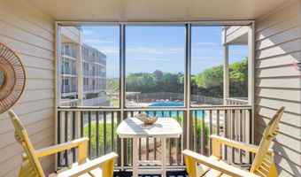 2509 W Fort Macon Rd 102-B, Atlantic Beach, NC 28512