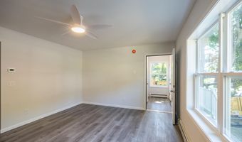 86 Western Ave, Auburn, ME 04210