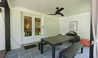 5902 WILSON Ln, Bethesda, MD 20817