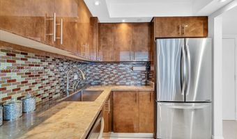 20515 E Country Club Dr 2048, Aventura, FL 33180