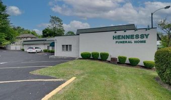 552 N Main St, Akron, OH 44310
