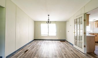 107 Oakridge Dr, Americus, GA 31709