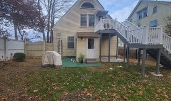 12 Division St A, Danbury, CT 06810