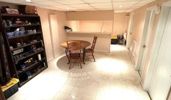 121 N Lowe St, Algona, IA 50511
