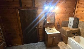 102 Ouachita 97, Bearden, AR 71720