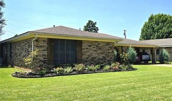 2135 MEMORIAL Dr, Alexandria, LA 71301