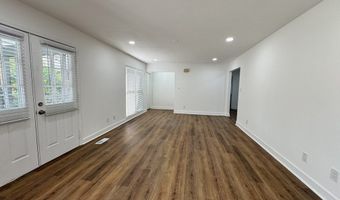 2015 WEYMOUTH Dr, Albany, GA 31721
