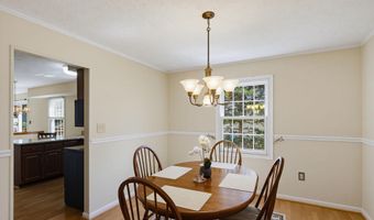 7105 WESTWIND Dr, Bowie, MD 20715