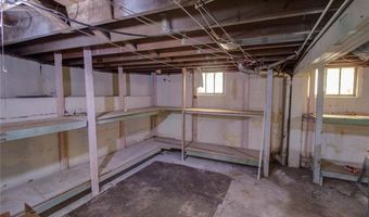 3505 Coronado Dr, Alton, IL 62002