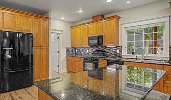 64100 E RELTON Ln, Brightwood, OR 97011