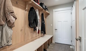 5089 Tree Valley Rd, Chubbuck, ID 83202