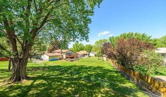 15769 Hayes Trl, Apple Valley, MN 55124