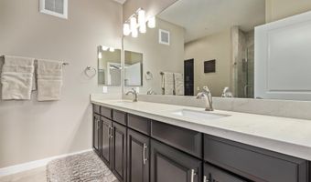 2511 W QUEEN CREEK Rd 146, Chandler, AZ 85248