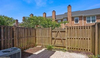 2522- D S ARLINGTON MILL Dr 4, Arlington, VA 22206