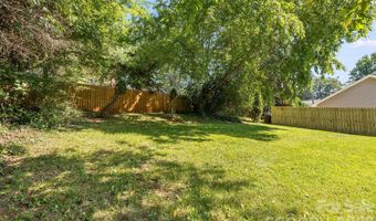 76 Selwyn Rd, Asheville, NC 28806