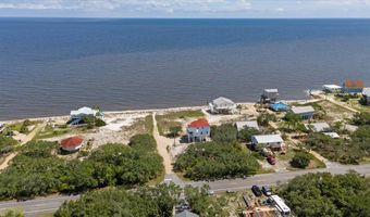 6 Kingfish St, Alligator Point, FL 32346