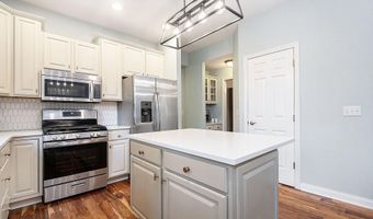 5404 Hartfield Ct SE, Ada, MI 49301