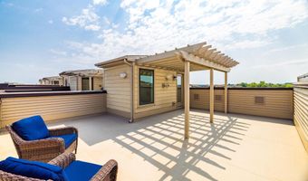44750 TIVERTON Sq, Ashburn, VA 20147