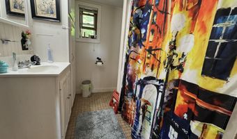 20 Moosehorn Rd, Abbot, ME 04406