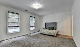 337 Lakeshore Dr, Berkeley Lake, GA 30096