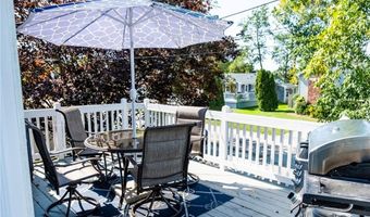 58 Allston Ave, Middletown, RI 02842