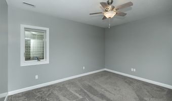 1736 Ashwood Dr SW, Altoona, IA 50009