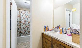 2002 Hickory Dr, Americus, GA 31719