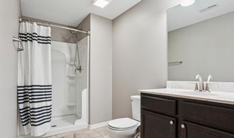 1216 Tuscany Dr SE, Altoona, IA 50009