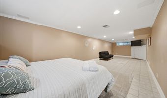 1400 Overlook Dr, Ashtabula, OH 44004